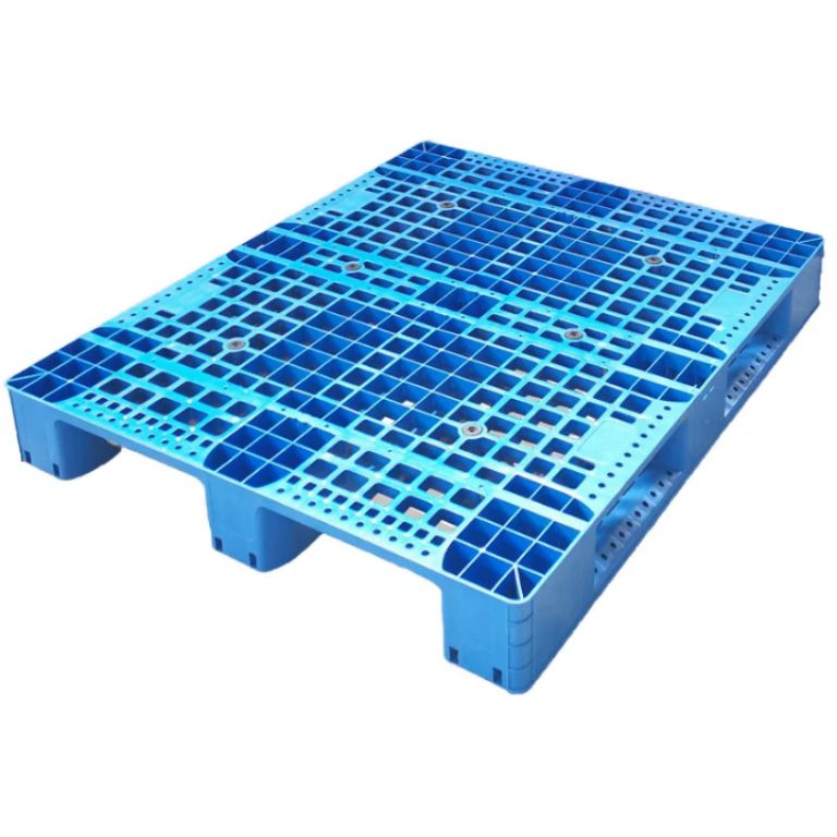 Mega Heavy Duty Industrial Plastic Pallet by Scantrik