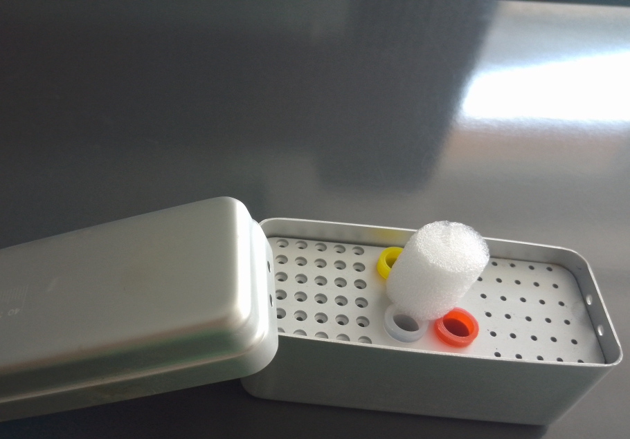 Hot Sale 60 Dental Hole Bur Disinfectant Box by Scantrik