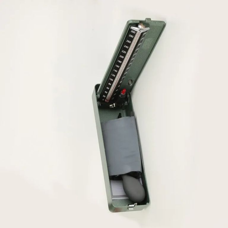 Portable Accoson Sphygmomanometer by Scantrik