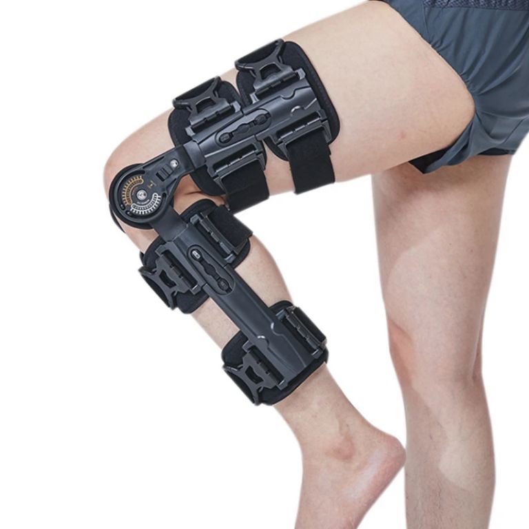 Medical Adjustable Knee Immobilizer Half Length by Scantrik