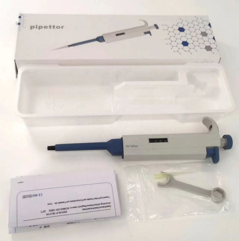 Lab Accurate Adjustable Pipette 0.5-10µL by Scantrik