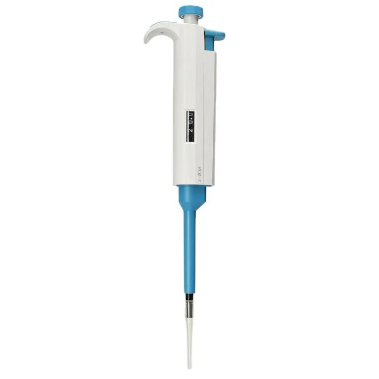 Healthcare Professional Adjustable Pipette 10-100µL by Scantrik