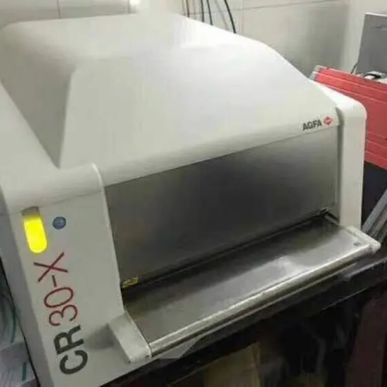 Good Condition AGFA CR30-X with 2 Cassettes + Workstation by Scantrik
