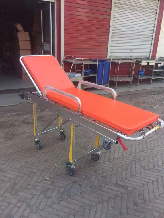 Automatic Aluminum Ambulance Stretcher by Scantrik