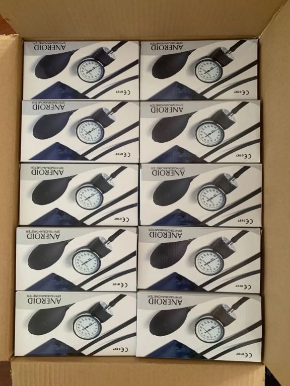 Standard Aneroid Sphygmomanometer Short Cuff & Double Stethoscope by Scantrik