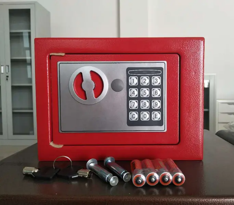 17E small safe box by Hiphen solutions