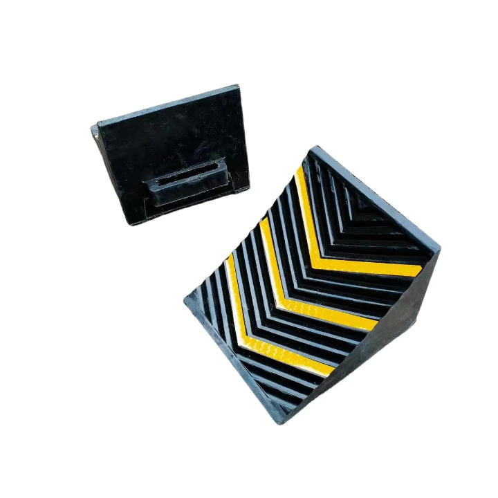 Heavy-Weight Rubber Tire Wedge by Hiphen solutions