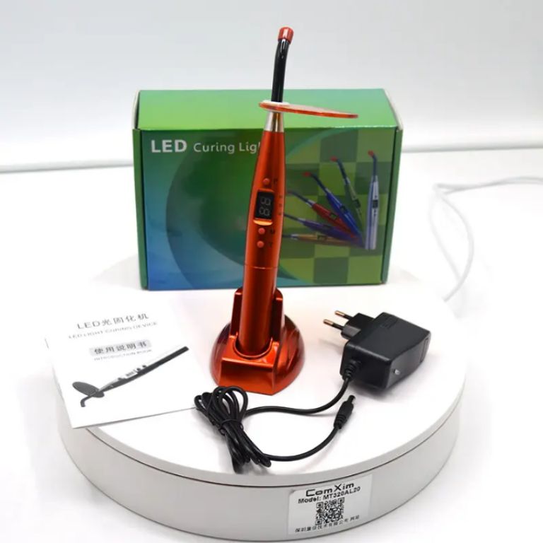 Dental LED Blue Light Device by Scantrik