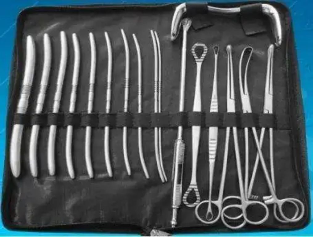 Obstetric and Gynecological (OB/GYN) Surgical Set by Scantrik