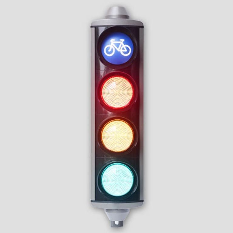 100M Intersection Traffic Signal by Hiphen solutions
