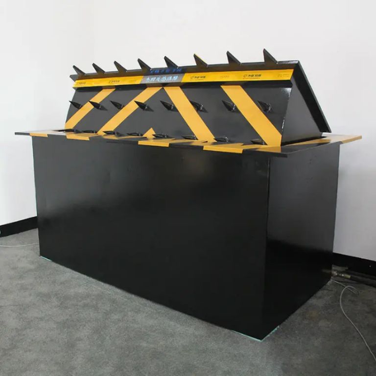 3M Length Traffic Barrier by Hiphen solutions