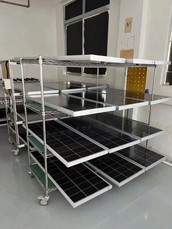 6-eye split solar street light 400w by Hiphen solutions