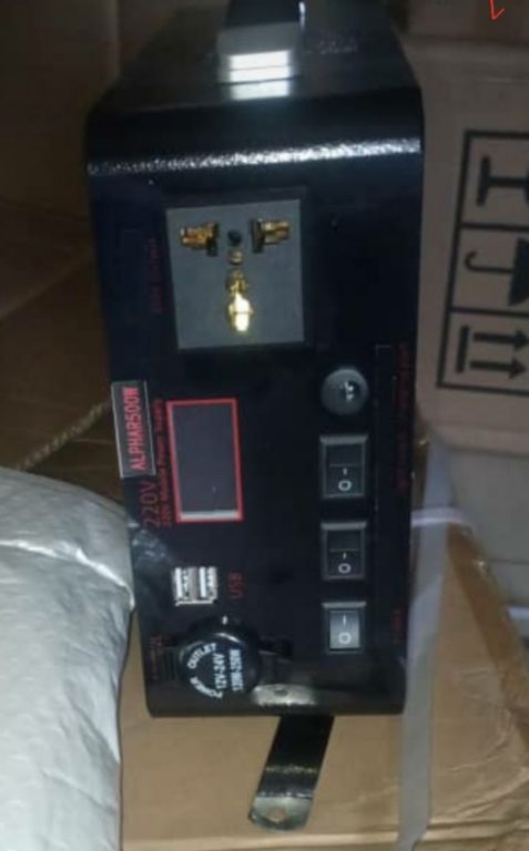 Portable Powerful Energy solar generator by Hiphen Solution