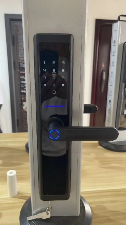 Full Automatic smart door lock by Hiphen solutions