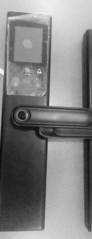 Alphar A1 Biometric door lock remote control by Hiphen solutions