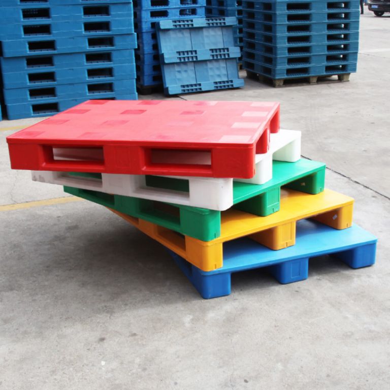 Industrial-Grade Plastic Pallet by Scantrik
