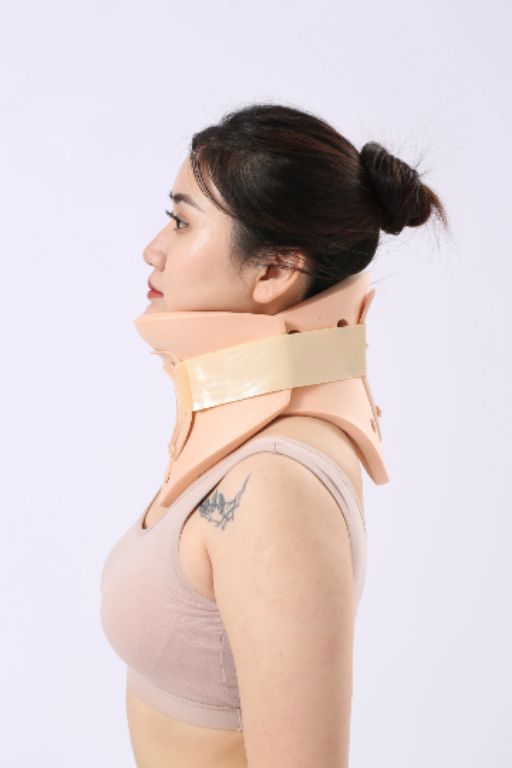 Soft Cervical Collar by Scantrik