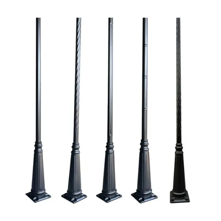 Heavy-Duty Solar Street Light split pole by Hiphen solutions