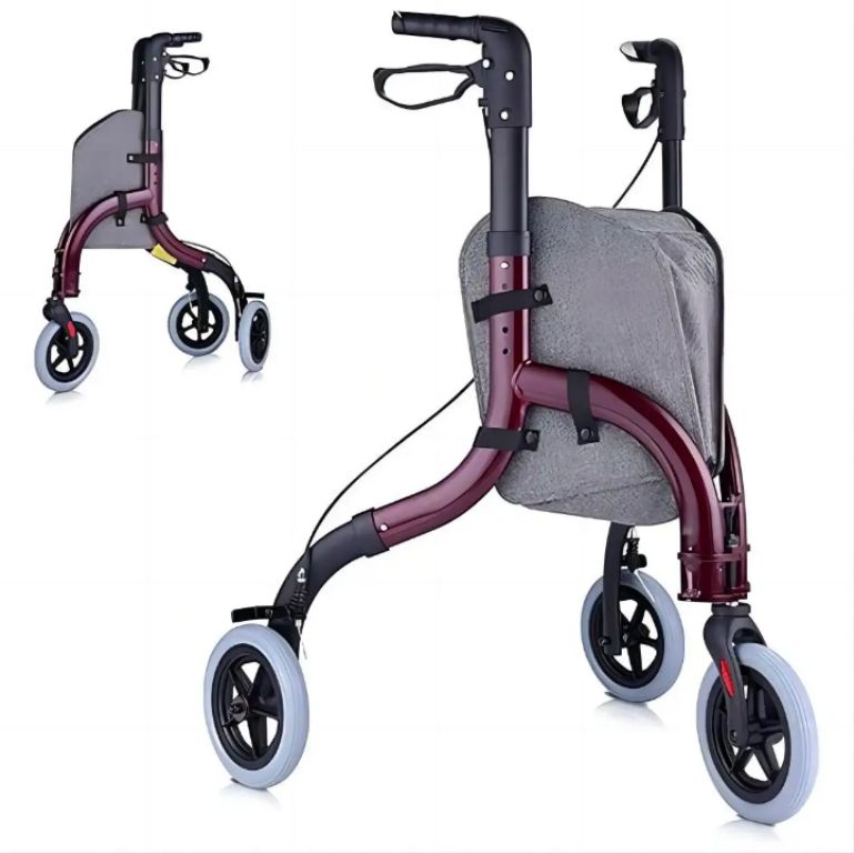 Tri-wheel rollator by Scantrik