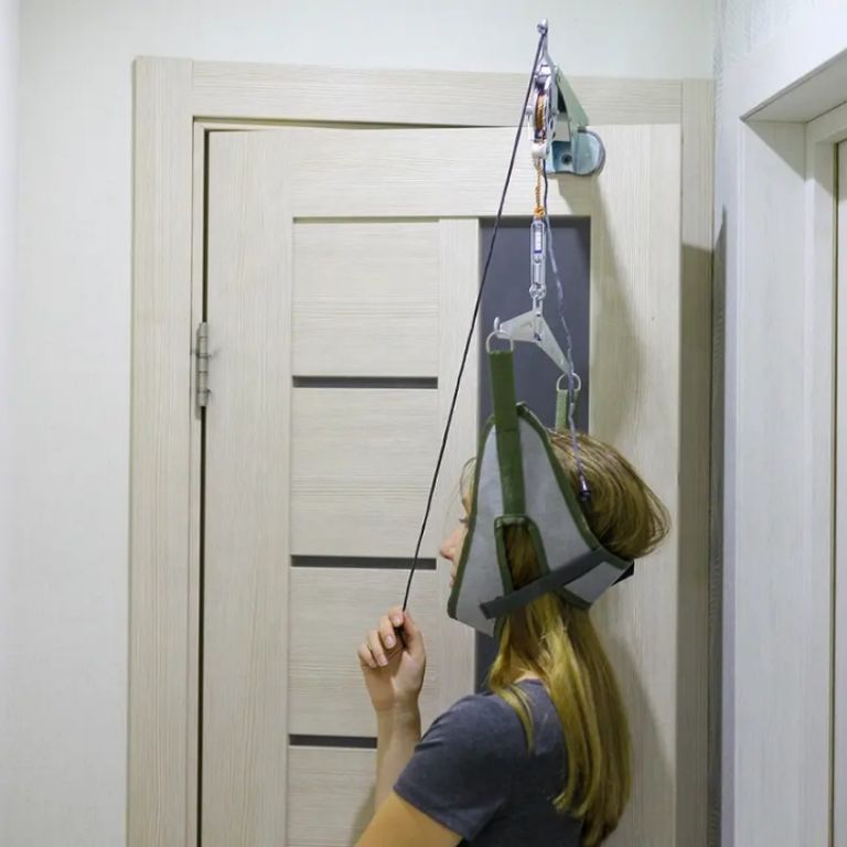 Head and Neck Traction Unit by Scantrik