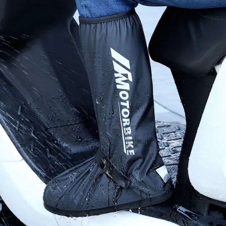 Waterproof Shoe Bags by Scantrik