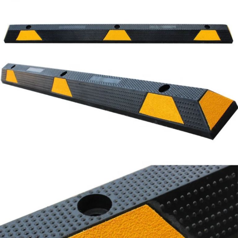 High-Visibility Parking Aid by Hiphen solutions