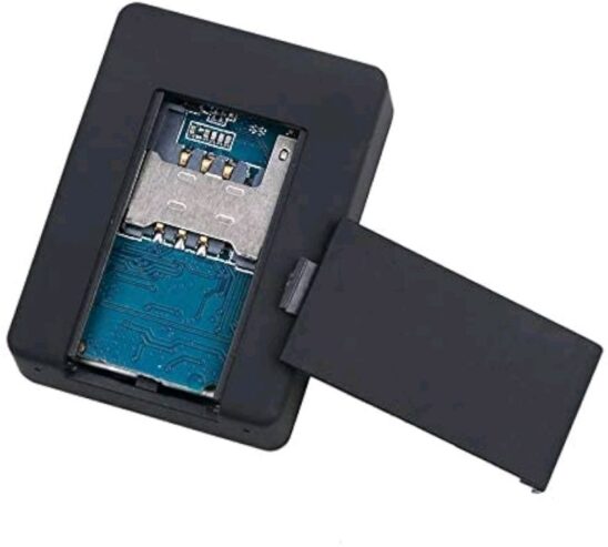 Real-Time GPS Tracking by Hiphen solutions