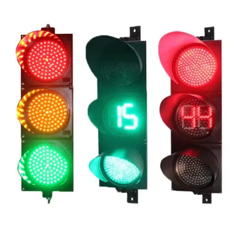 Green Energy Traffic Light 200mm by Hiphen solutions