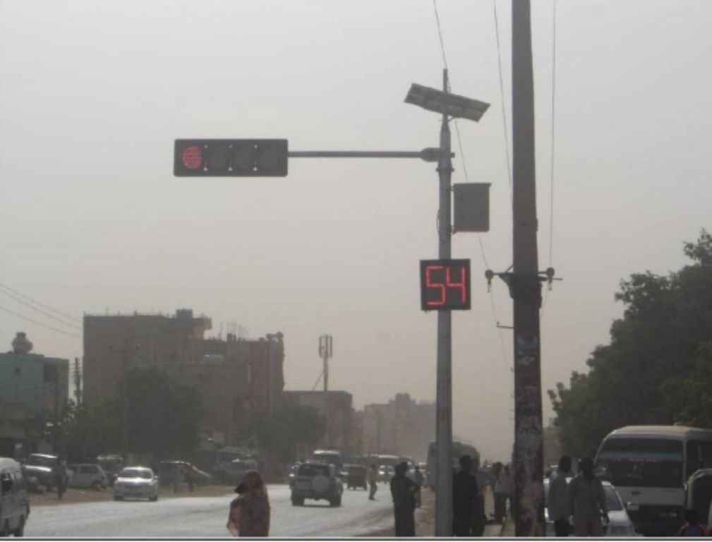 Green Signal Light by Hiphen solutions