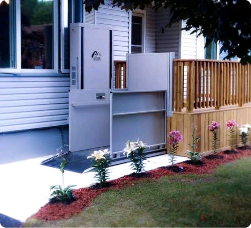 Vertical Home Mobility porch Lift by Home lift elevator