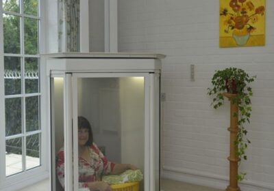 terry-lifetsyle-home-lift-take-the-washing-downstairs-500×500-1