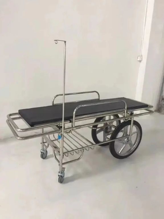 Portable Hospital Stretcher by Scantrik