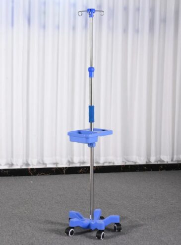 Four-Hook Drip Pole by Scantrik