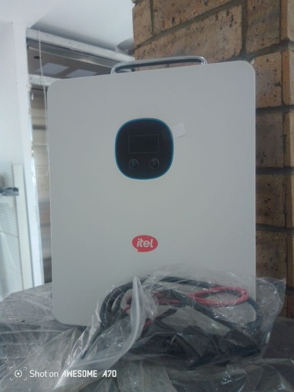 Itel Power Tank 1kWh 500W IESS-05K10N All-In-One Solar Generator By Lumett