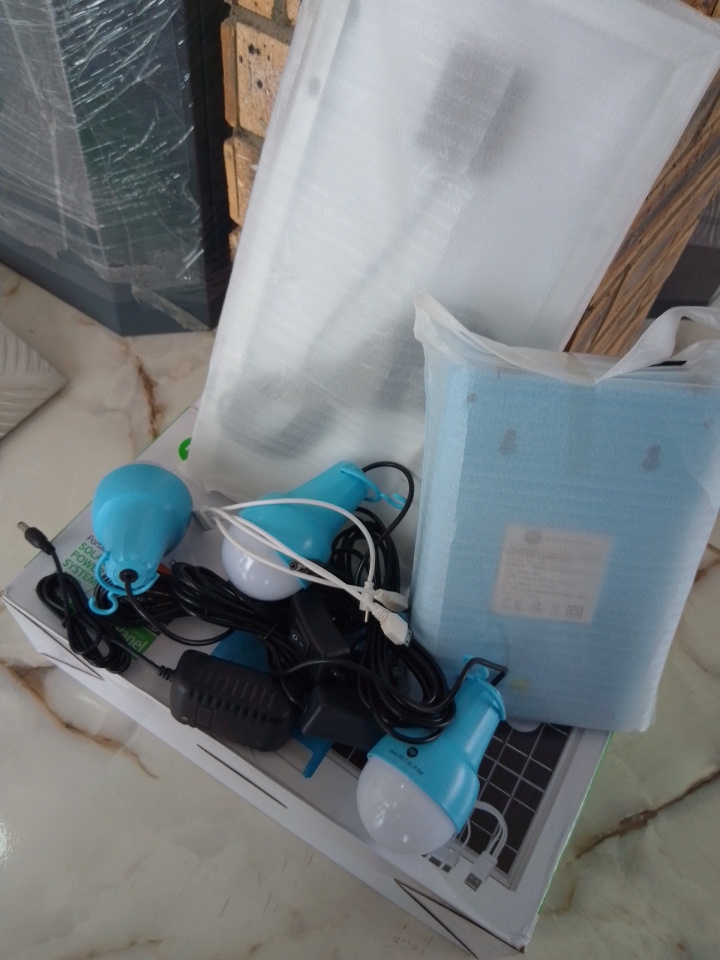 DP Portable Solar System Lamp Kit – DP-7716 By Lumett