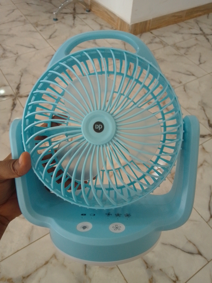 DP Desktop Portable Rechargeable Fan – DP-7620 By Lumett