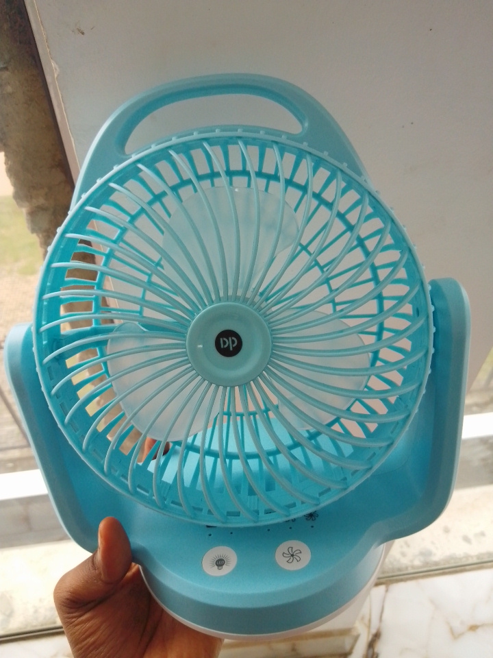 DP Desktop Portable Rechargeable Fan – DP-7620 By Lumett