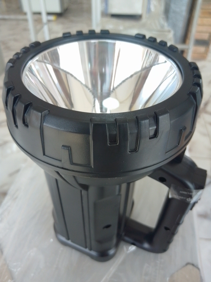 DP LED Portable Rechargeable Search Light – DP-7045B By Lumett