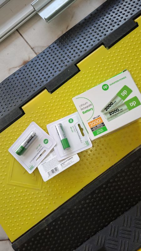 DP Packet 2000 mAh Lithium Rechargeable Battery – DP-Li01 By Lumett