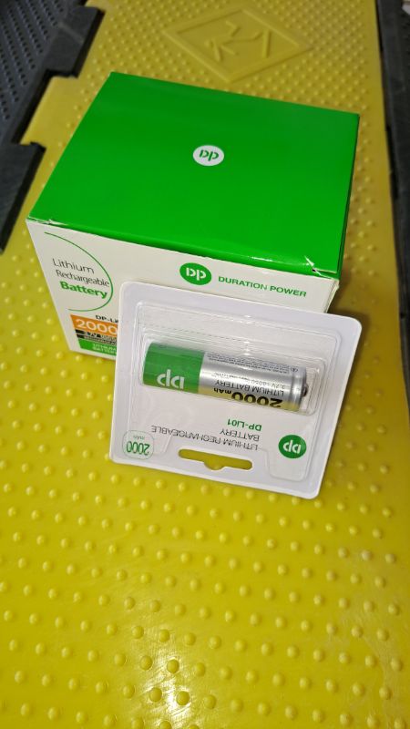DP Packet 2000 mAh Lithium Rechargeable Battery – DP-Li01 By Lumett