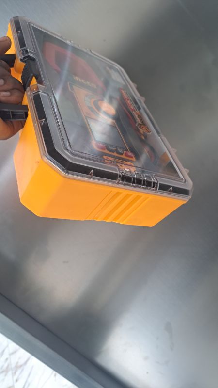 INGCO 1000A DC/AC Digital Clamp Meter By Lumett