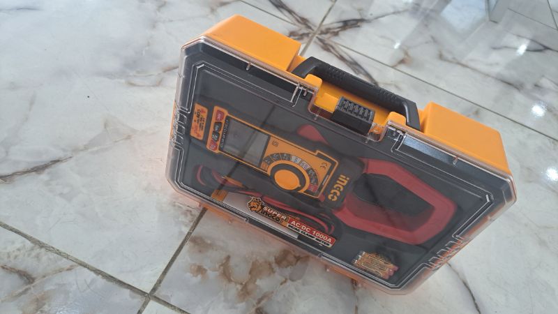 INGCO 1000A DC/AC Digital Clamp Meter By Lumett