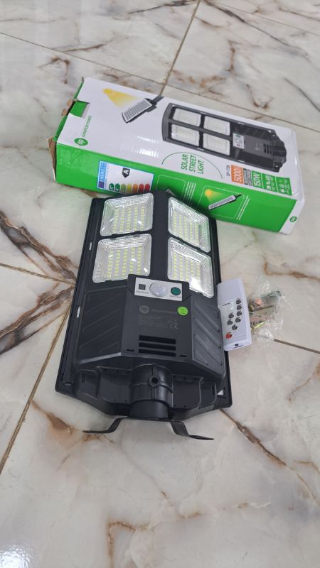 DP 150W 5000mAh Solar Street Light – DP-7726 By Lumett