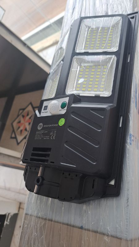 DP 150W 5000mAh Solar Street Light – DP-7726 By Lumett