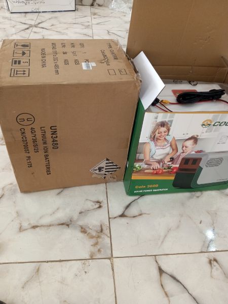 Cola 3600 3.6kWh1200W All-In-One Solar Generator By Lumett