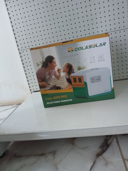Cola 3600 3.6kWh1200W All-In-One Solar Generator By Lumett