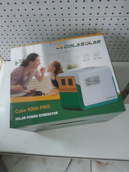 Cola 3600 3.6kWh1200W All-In-One Solar Generator By Lumett