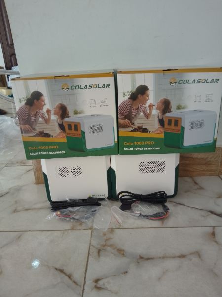 Cola 3600 3.6kWh1200W All-In-One Solar Generator By Lumett
