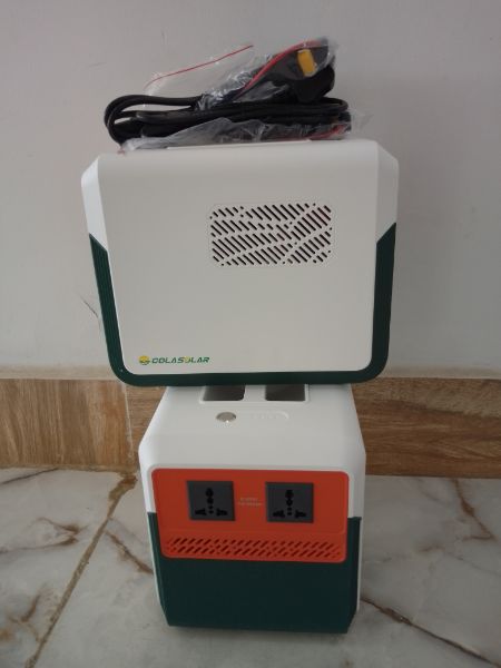 Cola 3600 3.6kWh1200W All-In-One Solar Generator By Lumett