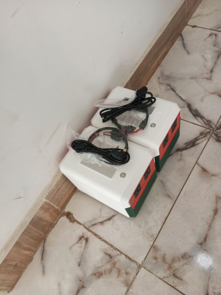 Cola 3600 3.6kWh1200W All-In-One Solar Generator By Lumett